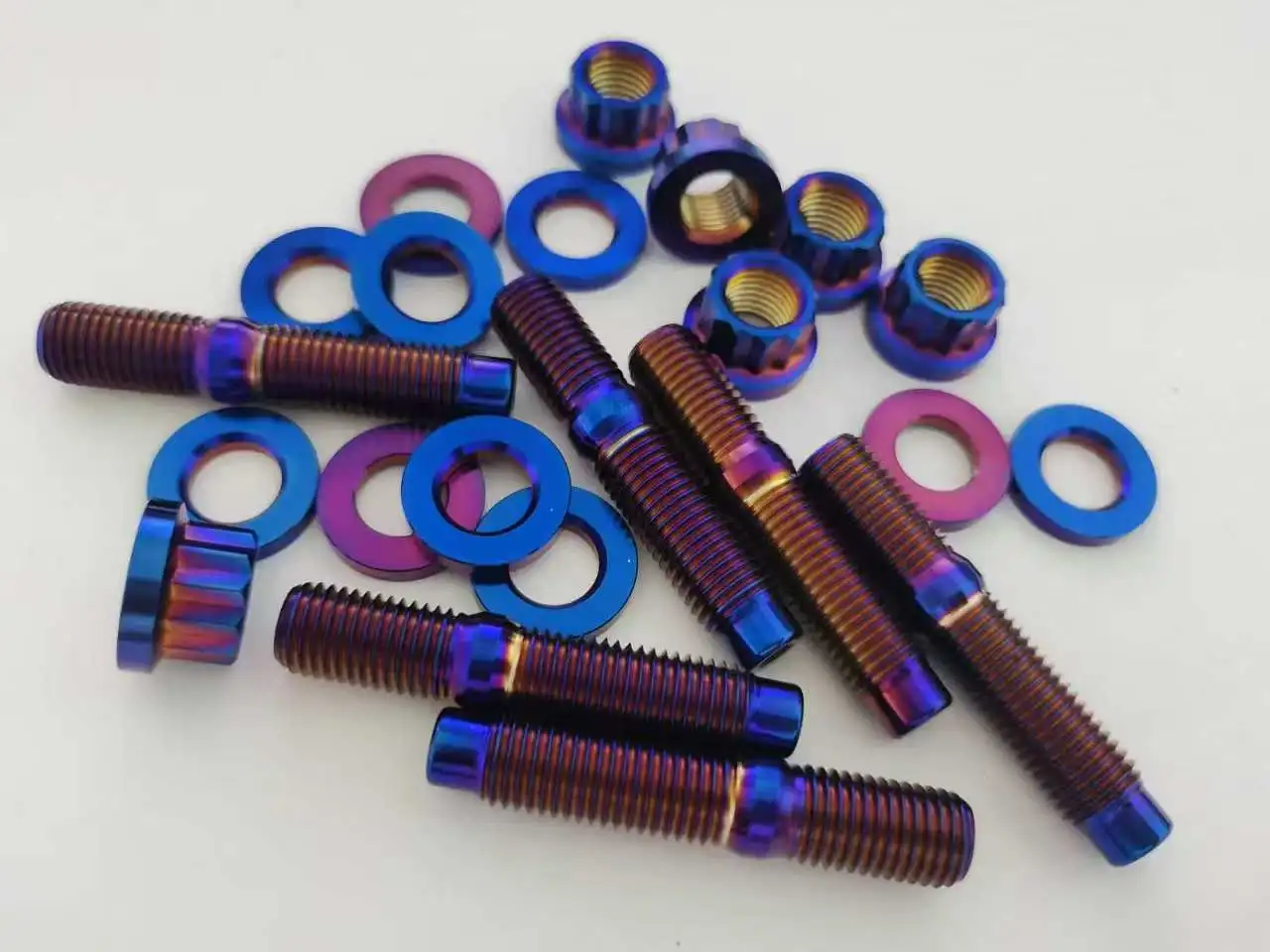 Titanium exhaust header stud kit.jpg